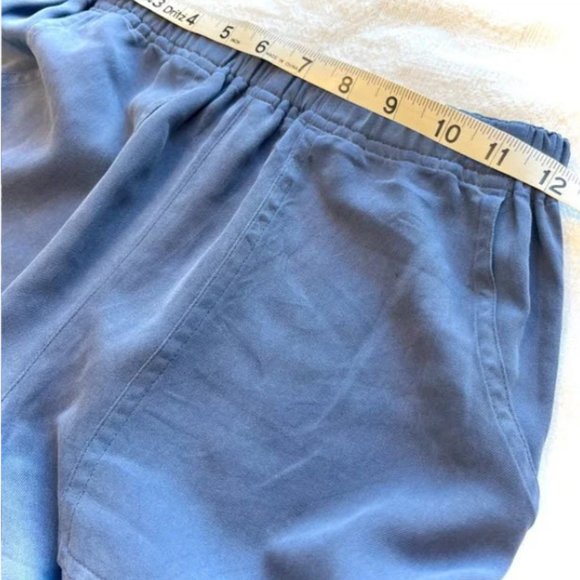 CHICO’S | 100% Silk Ankle Crop Pants - Picture 5 of 8